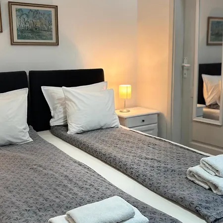 Zeravica بيت ضيافة سرمسكي كارلوفيتش