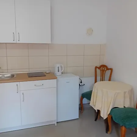 بيت ضيافة Zeravica سرمسكي كارلوفيتش