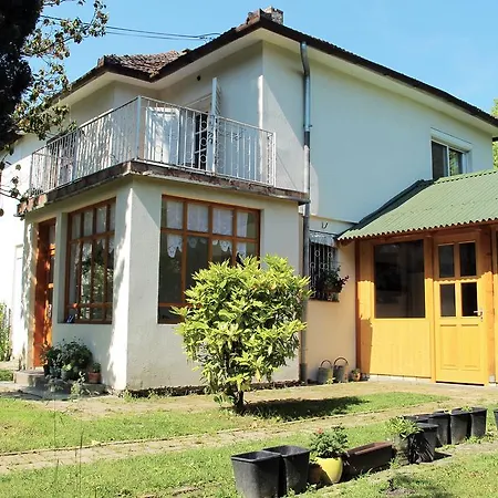 Zeravica 3* سرمسكي كارلوفيتش